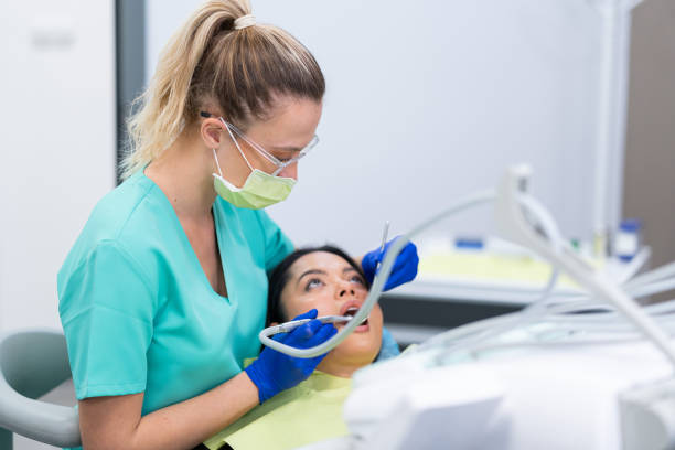 Best Mobile Emergency Dentist in Saticoy, CA
